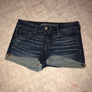 American Eagle Shortie shorts